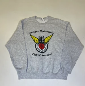 Vintage sweatshirt  - Grå vintage sweatshirt  Skick: 10/10✅