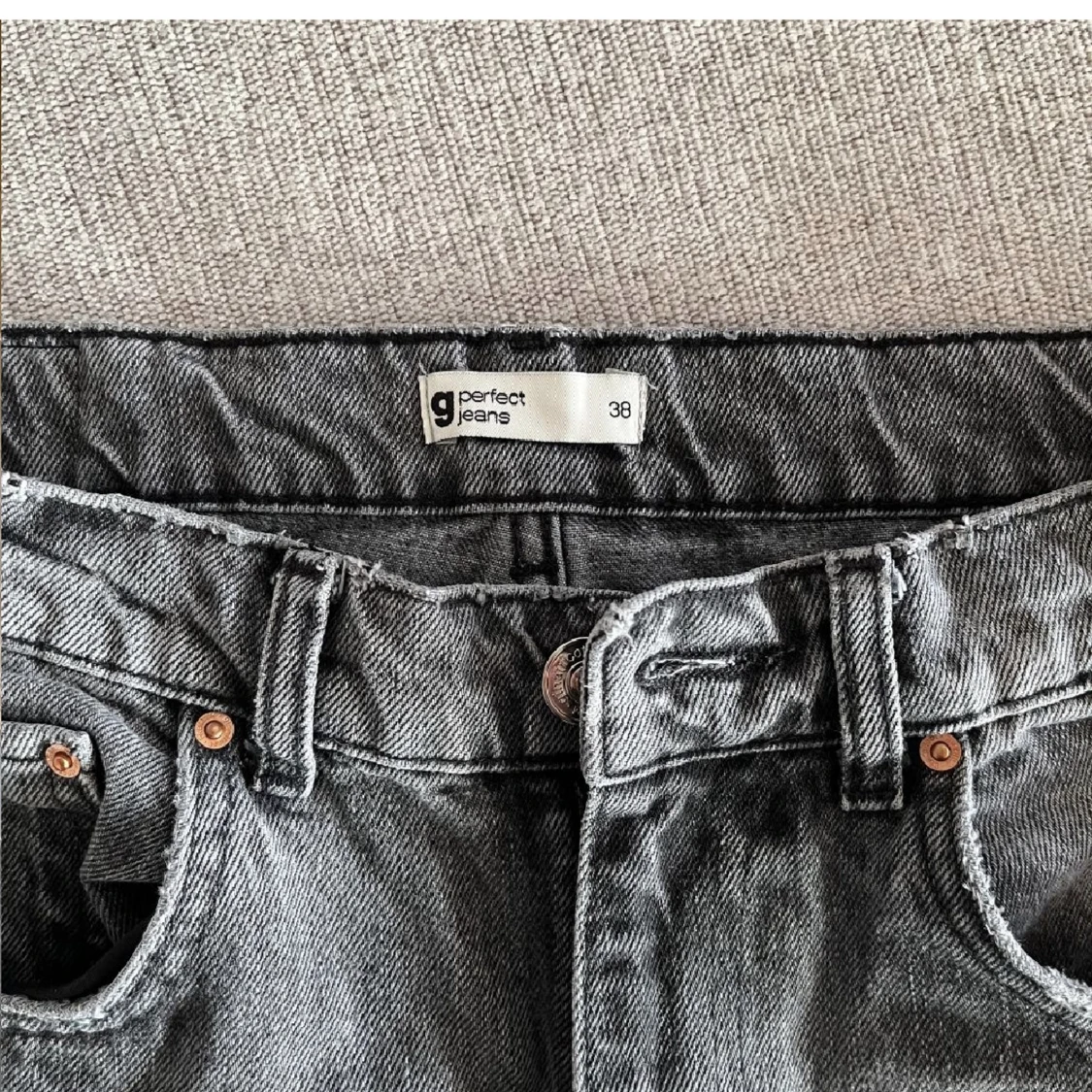 Gråa raka jeans,Gina tricot 38 - 90