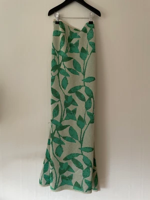 Vacker kjol - Otrolig kjol passar utmärkt till sommaren