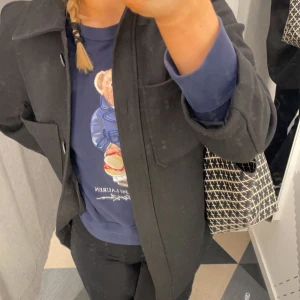 Kjempefin kåpe - Selger min kjempefine kåpe som ikke lenger blir brukt  Cond : 10/10 Ingen bruksmerker