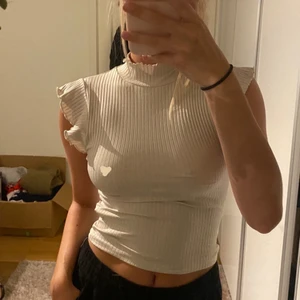 Beige topp - Använd 1 gång