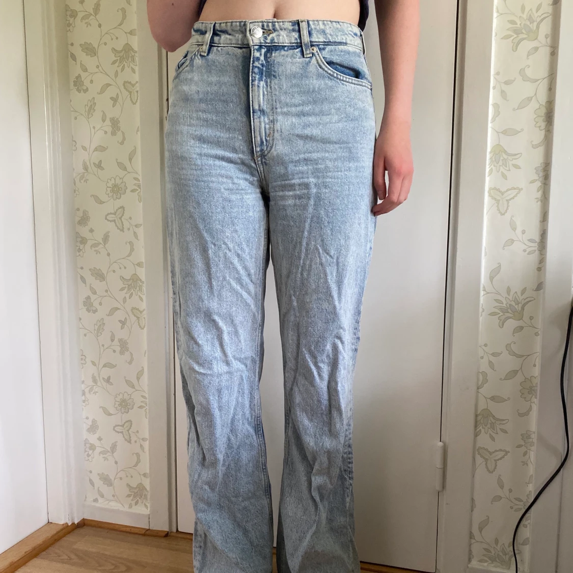 Ljusblå jeans från Monki