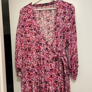 Sommar klänning - Längre klänning med slits