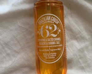 Braziliian crush - Super god body mist, använd några gånger men mycket är fortfarande kvar! Säljer pga jag har två