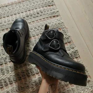 Dr martens devon - Super tunga docs. Modell: devon.  Sparsamt använda, jätte bra skick