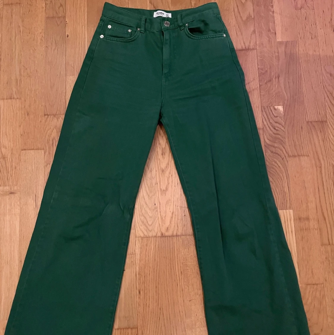 Pull and bear jeans - 90