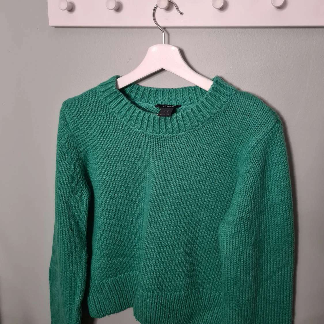 Grön stickad tröja
