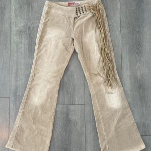 Beiga byxor - Vintage byxa, passar som en S skulle jag säga!