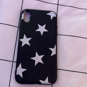 Stjärnskal  - Jättefint skal med stjärnor för iPhone XR