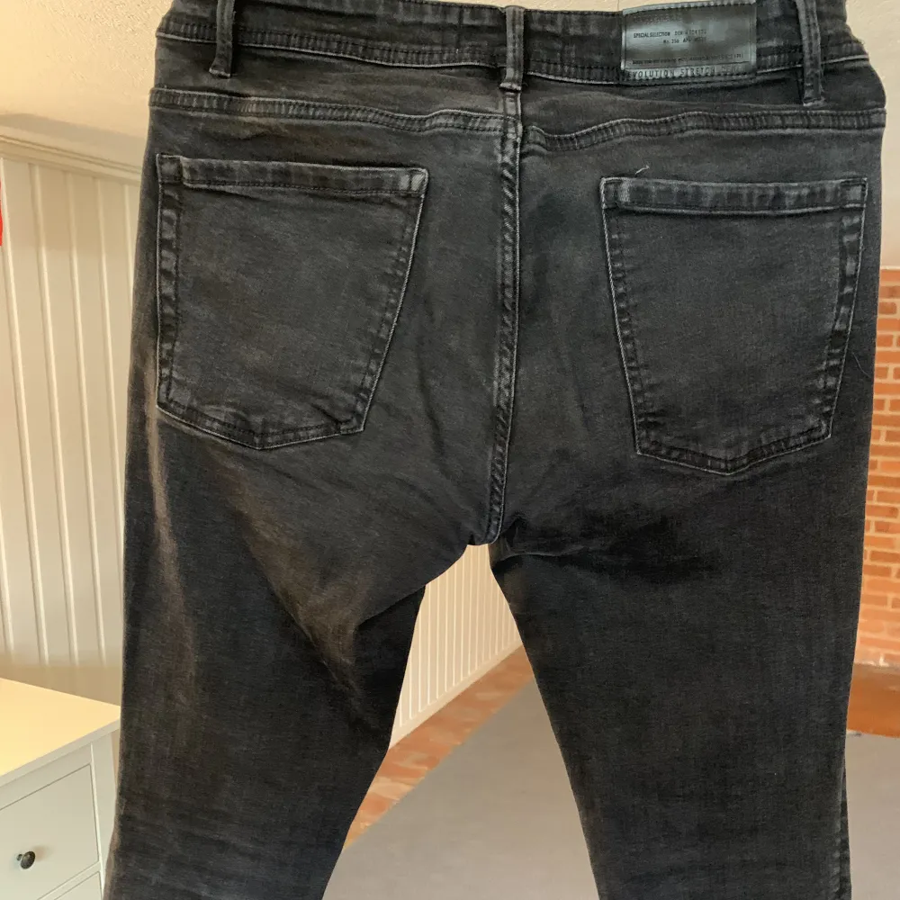 Good condition  No damage  No stains . Jeans & Byxor.
