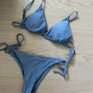 Bikini - Blå bikini Aldrig använd 