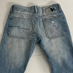 Lågmidjade jeans  - Säljer mina fina Lågmidjade jeans! Storlek Xs/32