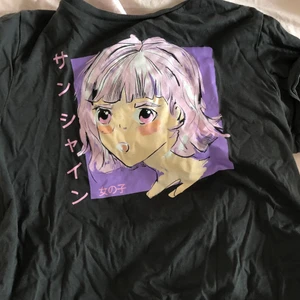 Tröja från H&M - Söt t-shirt, aldrig använd!