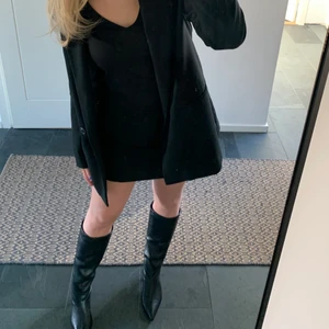 Boots! - Säljer dessa stövlar med klack från Gina! Aldrig använda. Strl 36, är egentligen en 37 och de passar. 