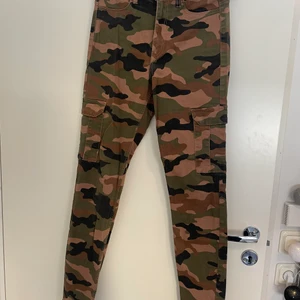 Camino jeans  - Nya camo jeans . Stl 38 jätte fint skick!