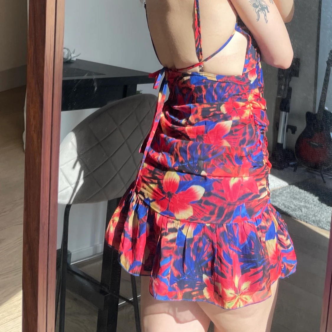 Miniklänning från PrettyLittleThing