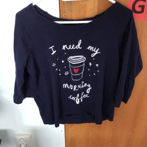 Pyjamas tröja  - Pyjamas tröja som har används 1 gång. Storlek s och kommer från HM