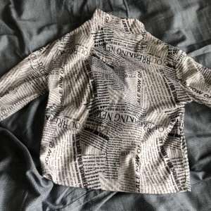 Strl xs - Sthlm stil.Anväld 0 gånger.från usa.mysigt material🤍