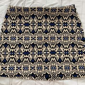 Embroidered skirt from hm in size 36 but fits 34 as well 