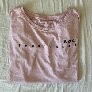 Tränings tröja - Rosa träningströja från stadium, storlek 157/164