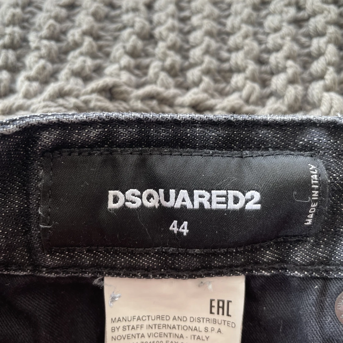 Svarta dsquared2 jeans - 91