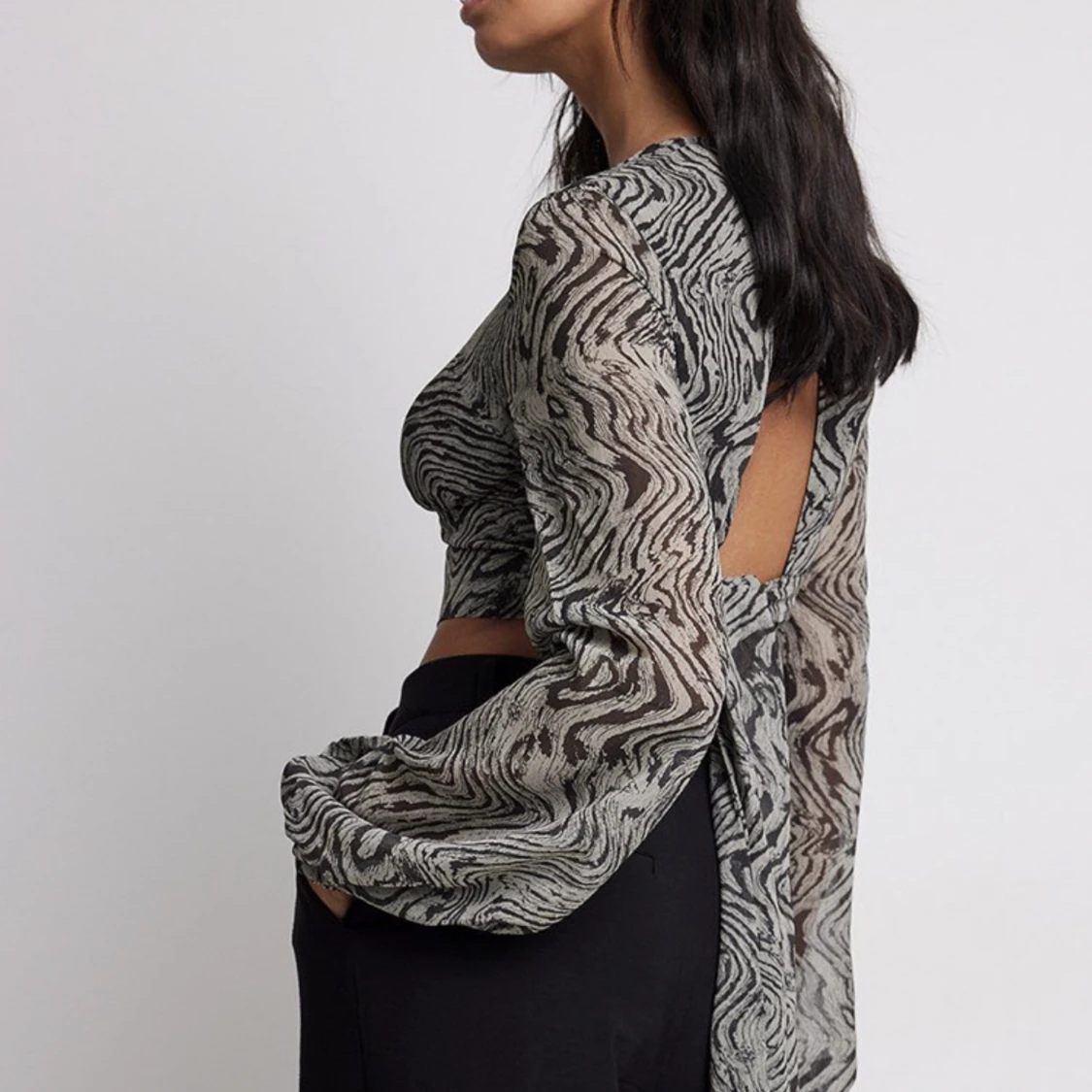 Oanvänd blus från nakd - 90