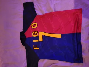 Luis Figo retro tröja - Helt oanvänd Luis Figo retro tröja