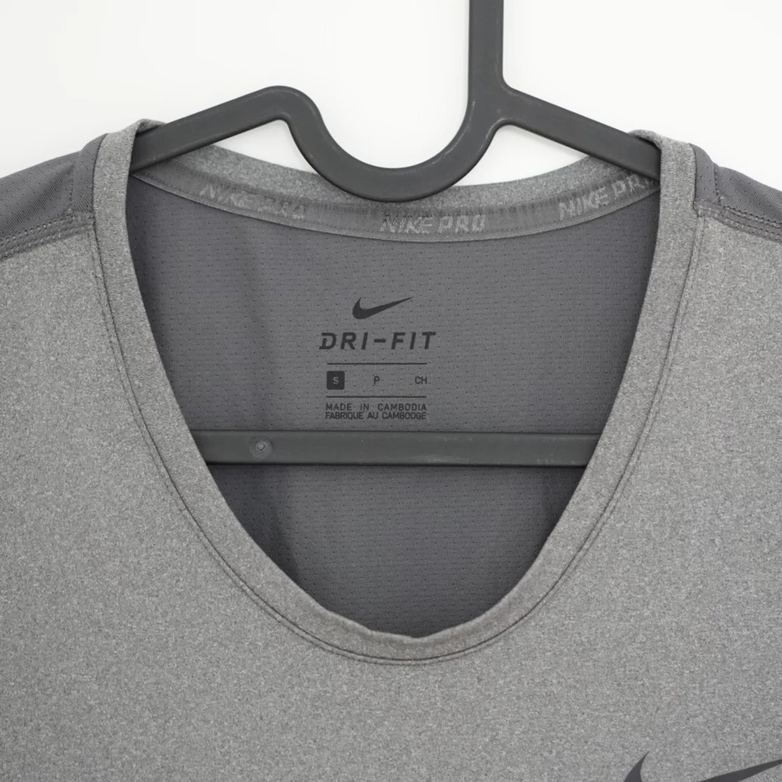 Nike Pro Dr-Fit-topp för kvinnor storlek S - 91