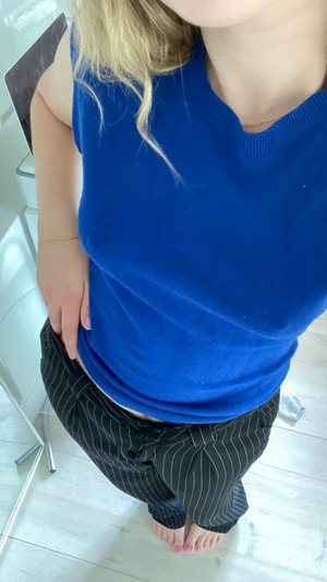 Blått linne - Blått stickat linne från zara