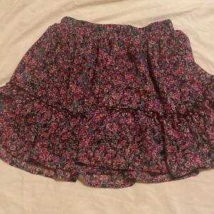 Kjol från hm - Ny och i bra skick