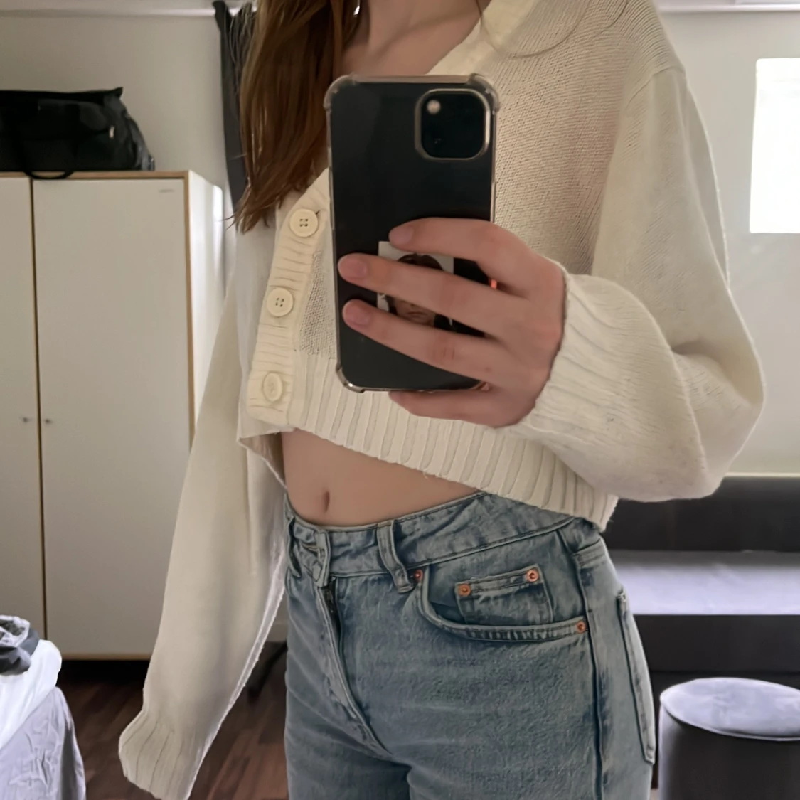 Vit croppad stickad kofta  - 90