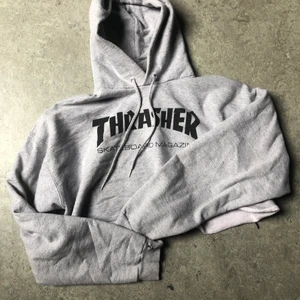 Thrasher Hoodie - Croppad Thrasher Hoodie! Äkta såklart! Storlek (M)