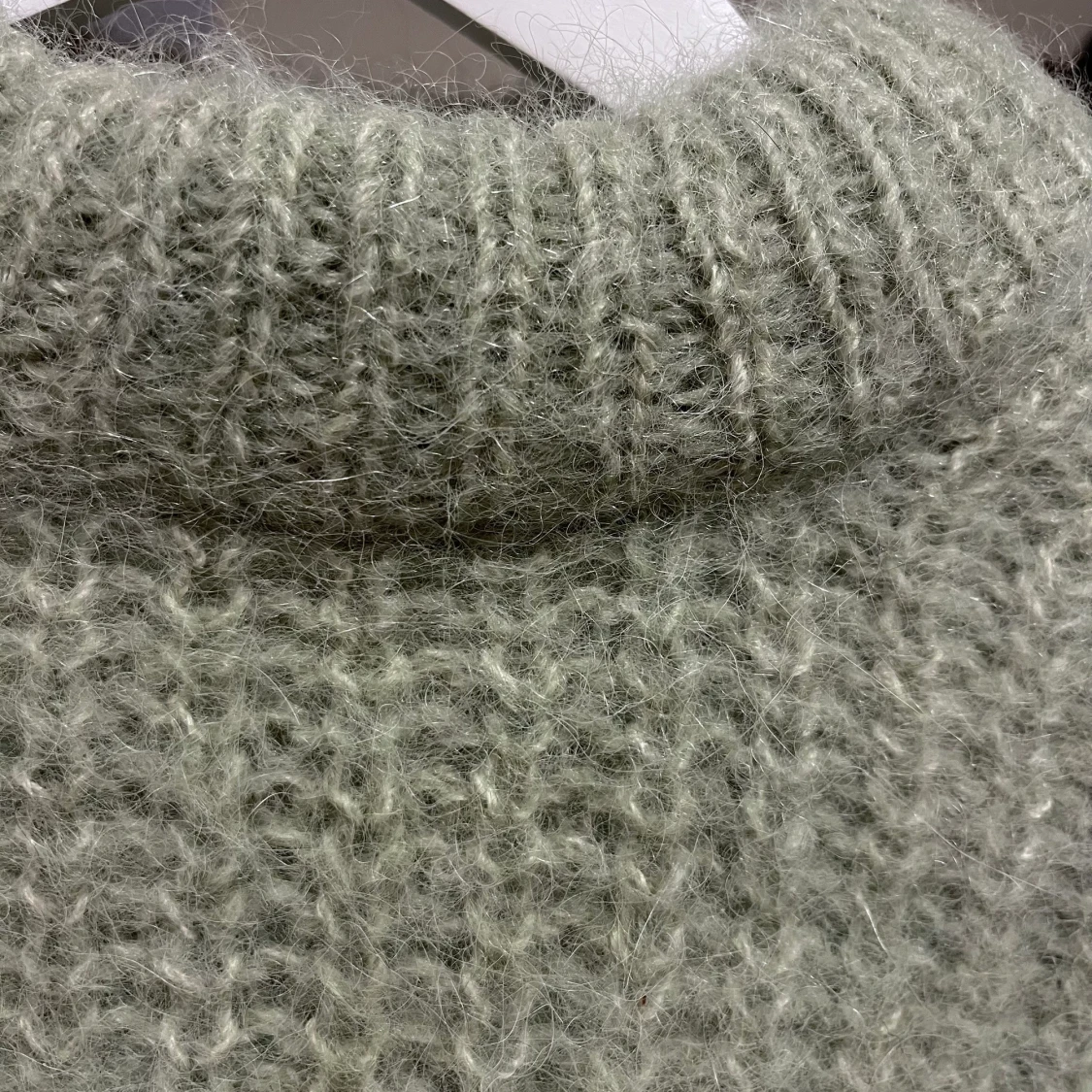 Stickad tröja i alpacka - 90