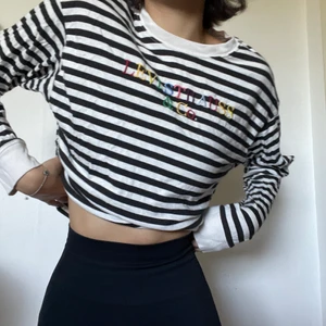Levi’s långärmad  - Randig långärmad Levi’s tröja i storlek: XS
