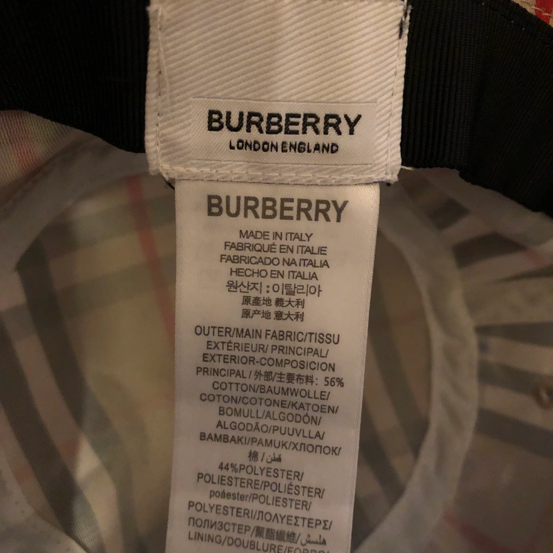 Burberry fiskehatt storlek S/M - 90
