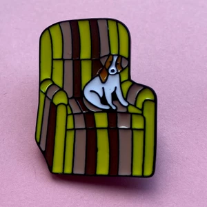 Dog pin 🐶 - Fri frakt 🐶