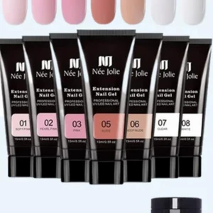 Polygel  - Beställde ett Polygel kit för ett tag sedan men gillade det inte så säljer nu bara gelen, allt är oanvändt och oöppnat såklart ❤️❤️ !alla utom nude kvar! 26 kr frakt