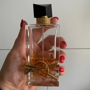 YSL parfym  - YSL Libre eau de parfym 90 ml, ca 35 ml kvar 