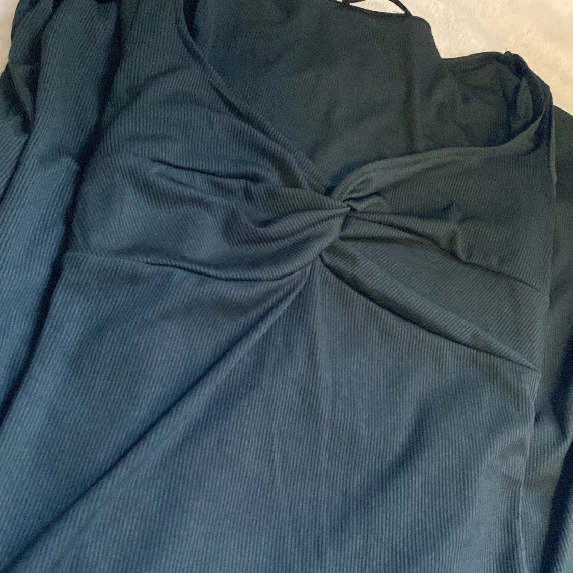 Svart klänning i strl 36 - 91