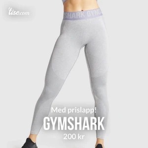 Helt nya gymshark tights - Helt nya! Använda helt enkelt inte, har inte så mycket plats i garderoben 🫶🏻 franten ingår i priset 💕 frakten ingår i priset!