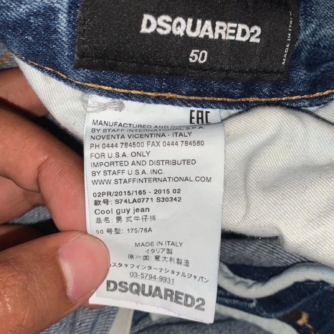 Dsquared 2 jeans strl 50/M-L - 91