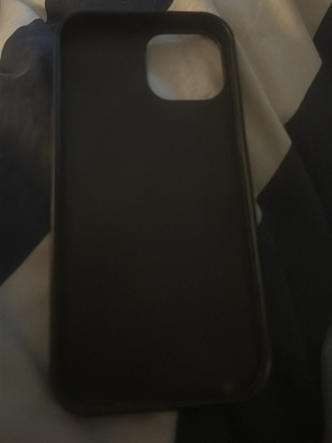 Svart mobilskal med albumtracklist - 1