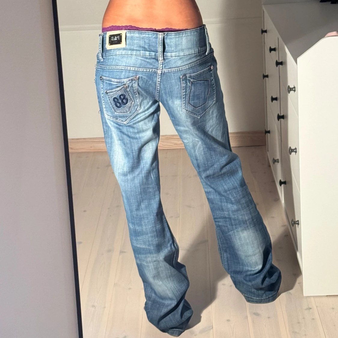 Low bootcut jeans  - 3