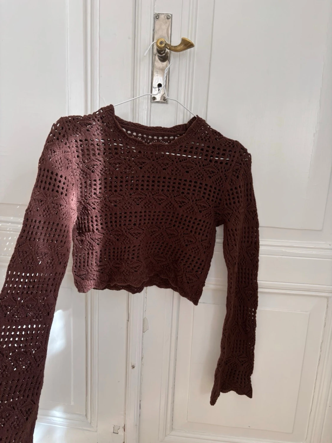 Brun virkad croptröja  - 2