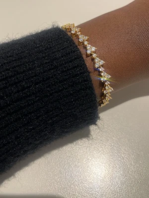 Guldarmband - 17 cm Hypoallergenic vattentålig armband. (925 sterling silver)