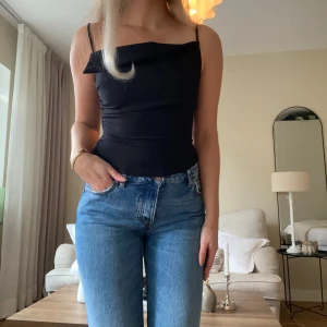 Zara linne  - Superfint linne från Zara💗 Sparsamt använt så i väldigt bra skick! Storlek S