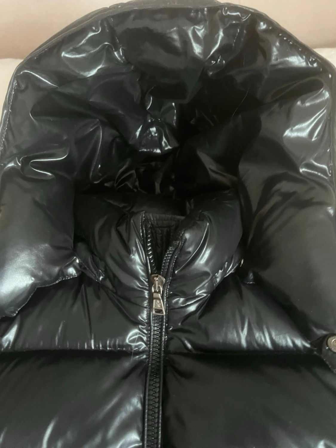 Svart dunjacka från Moncler - 3