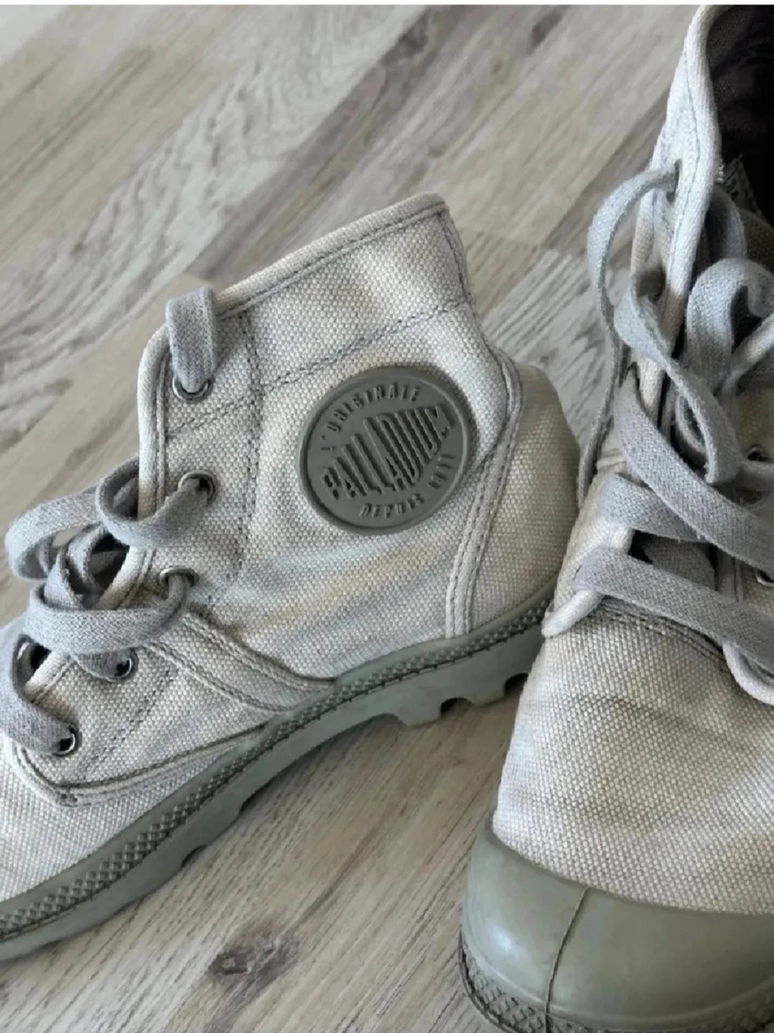 Beige canvas kängor från Palladium - 3