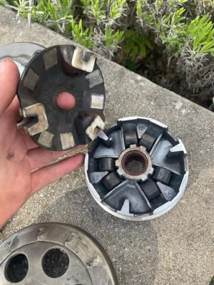 Motoforce racing variator - Säljer en trim variator från motoforce, bra skick, inget trasigt. Fraktar så snabbt jag.