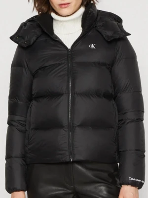 Calvin Klein jacka - Jag är 1,59 ifall någon undrar